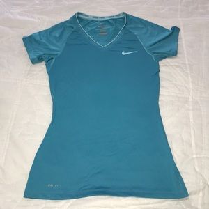 NWOT Nike Pro fitted top